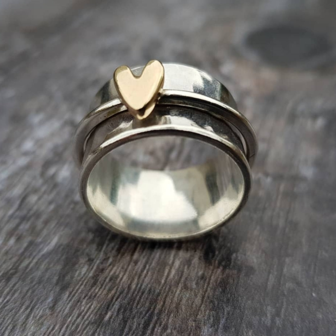 Lena™ | Bague vintage en argent pour femmes avec cœur en or