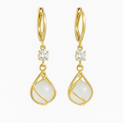 Aurelia™ | Boucles d'oreilles pendantes en or blanc et opale blanche pour femme