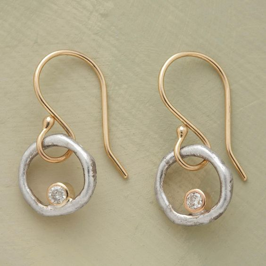 Aurielle™ | Boucles d'oreilles vintage en or et argent avec zircone