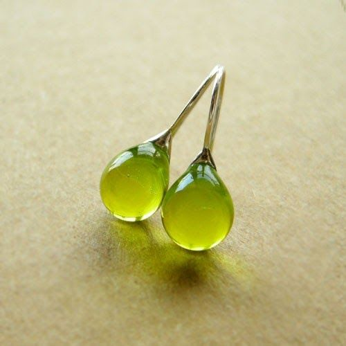 Chic™ | Boucles d'oreilles vintage en cristal olive